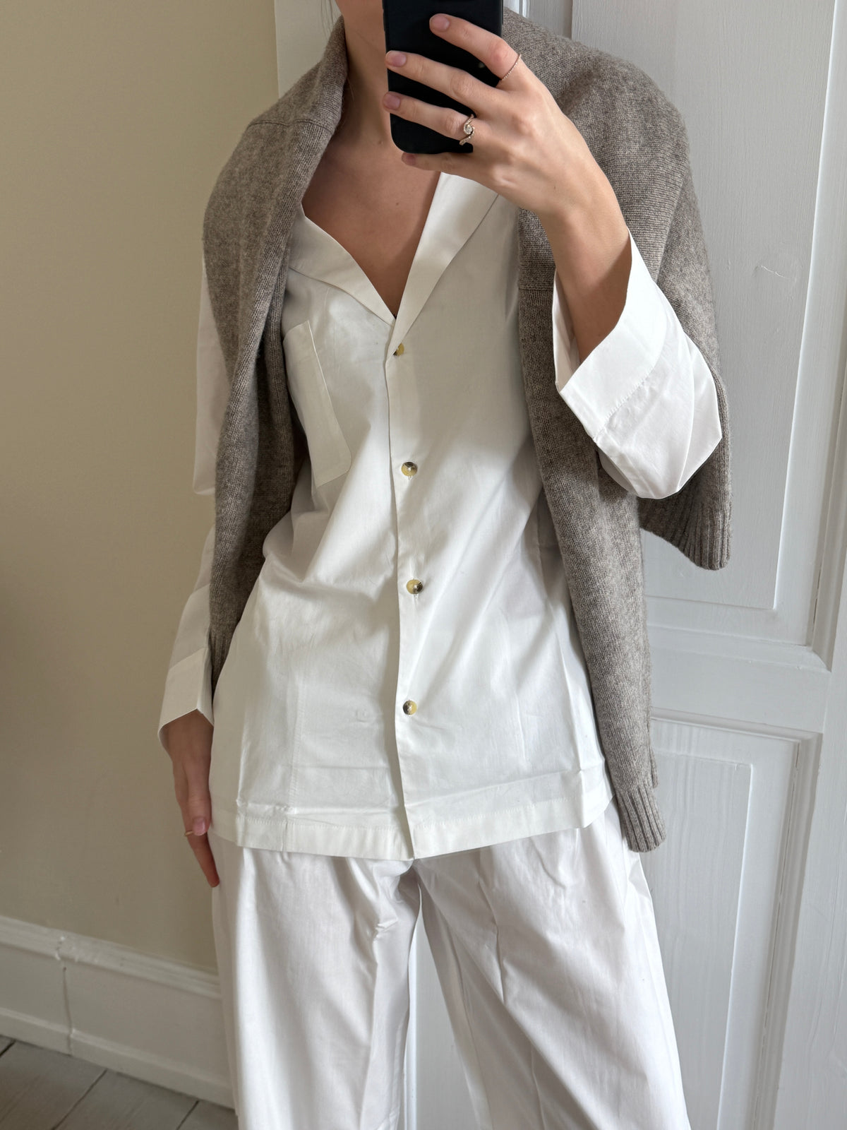 Classic Off White Pyjama Set SS